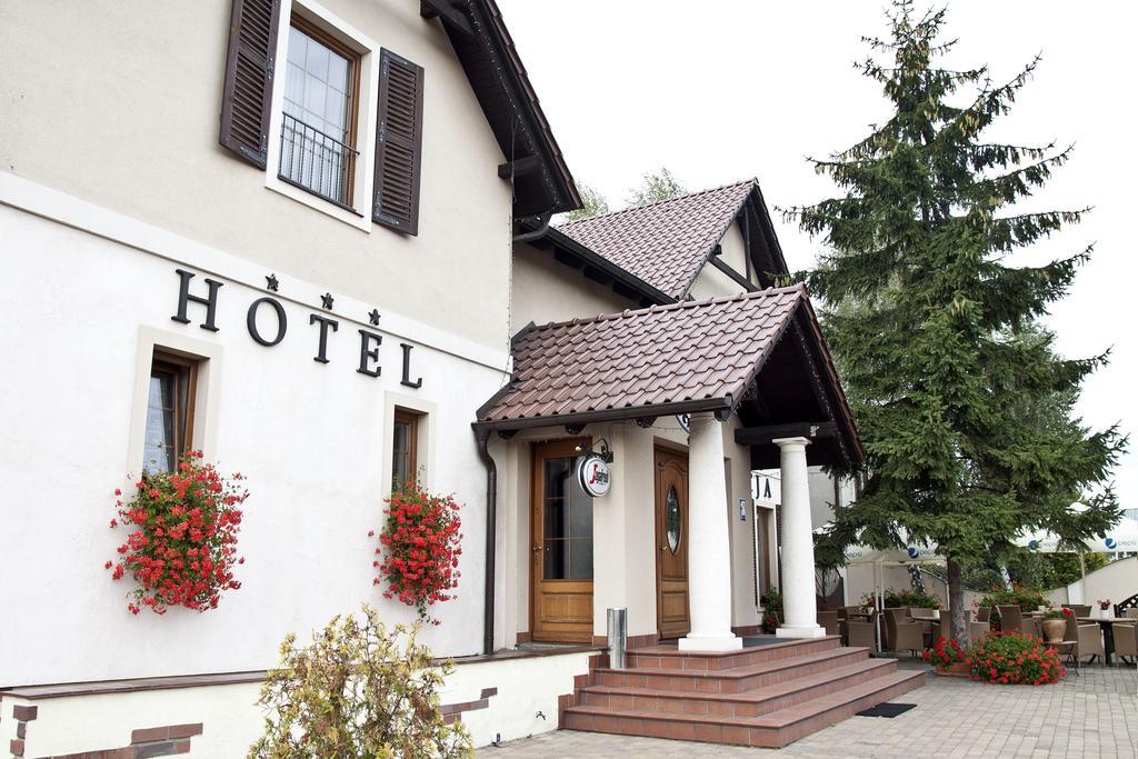 Hotel Gosciniec Sucholeski Steimersdorf Exterior foto